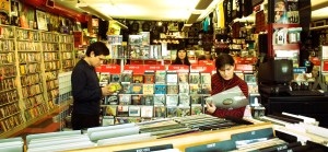 Los últimos compradores de discos